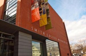 ILI international students visit and learn at the Smith College Museum of Art! 
