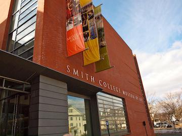 The outside of Smith College museum of art.