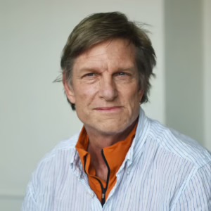 A portrait of Greg Kerstetter, ESOL teacher at ILI.