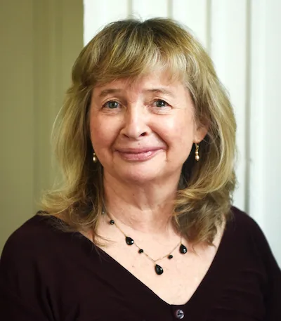 Portrait of Caroline Gear, Executive Director.
